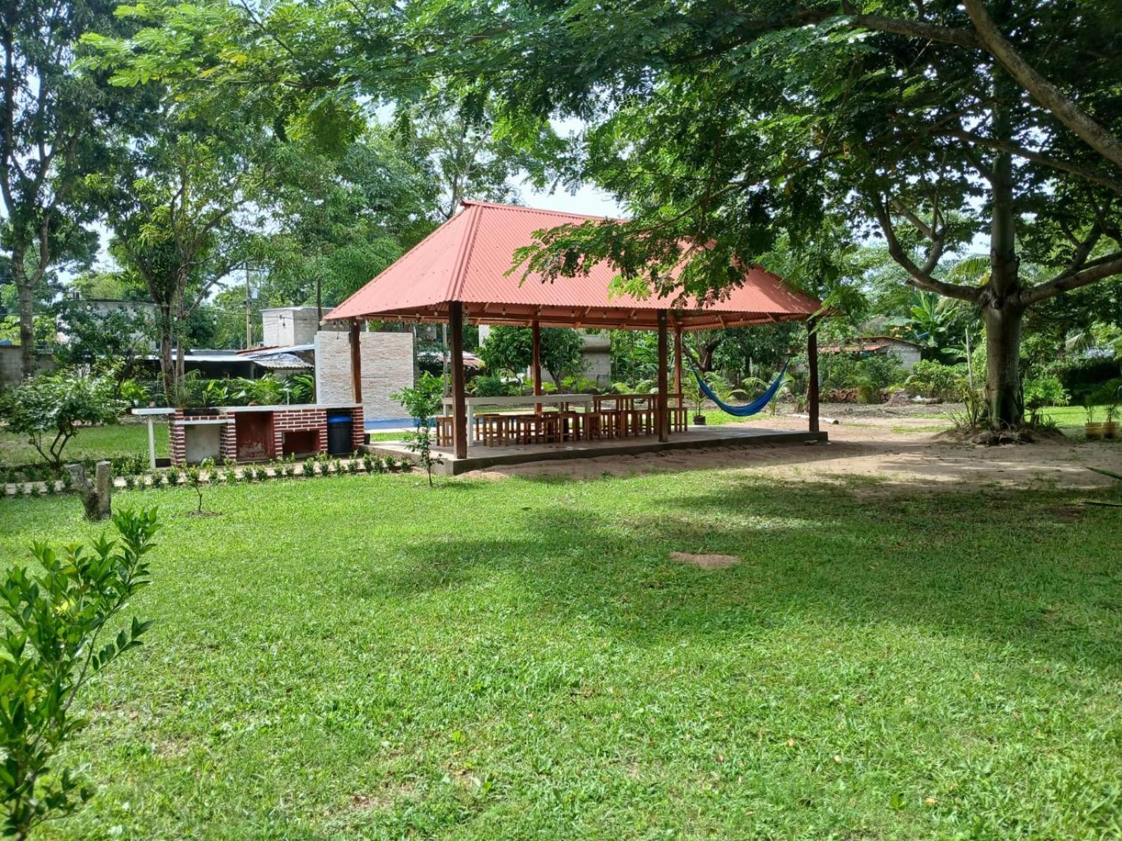 Garden Suites Comalcalco ภายนอก รูปภาพ